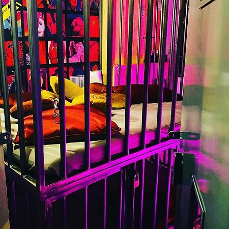 Secret Room Votre Love Room Coquine Et Insolite En Espace Privatif A טורנאי מראה חיצוני תמונה