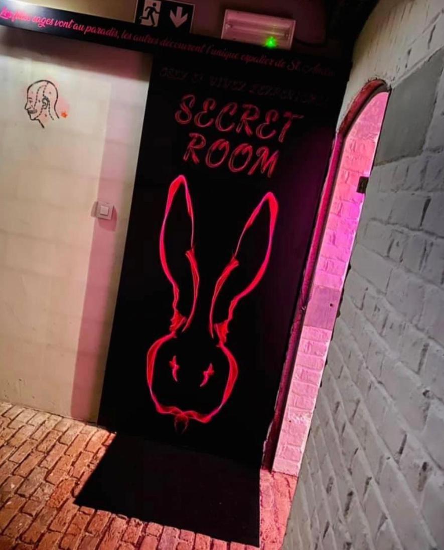 Secret Room Votre Love Room Coquine Et Insolite En Espace Privatif A טורנאי מראה חיצוני תמונה